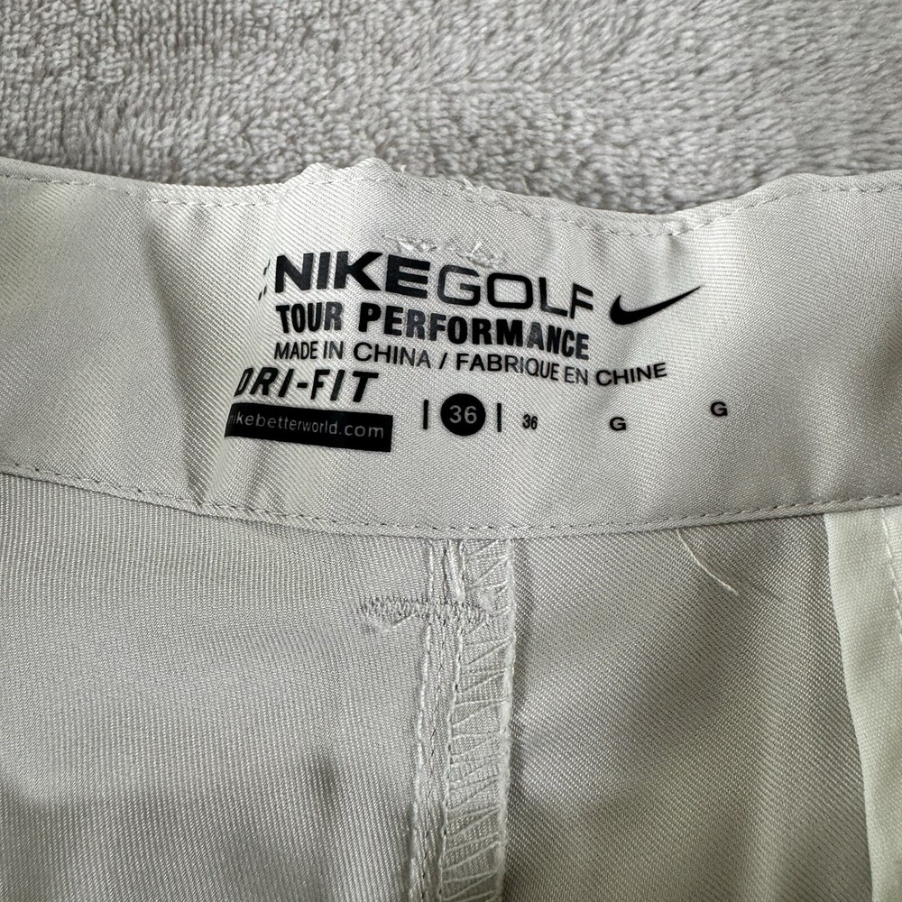 Nike Golf Mens Chino Shorts Off White Tour Performance Dri Fit Size 36 Polyester