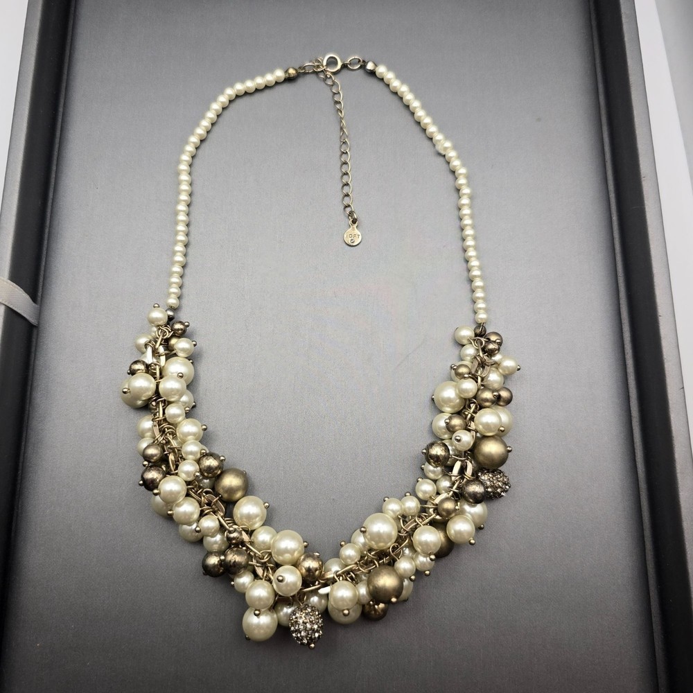 Ann Taylor Loft Faux Pearl Crystal Statement Necklace 16