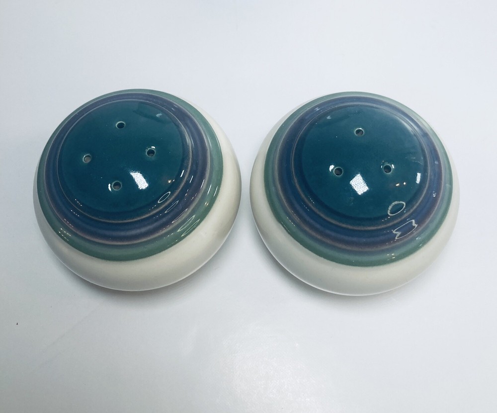 Pfaltzgraff Mountain Shadow Retired Salt Pepper Shakers Purple Green Stripe