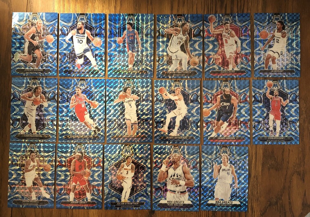 Lot Of 17 2023-24 Panini Mosaic Reactive Blue Mosaic Prizm Parallels