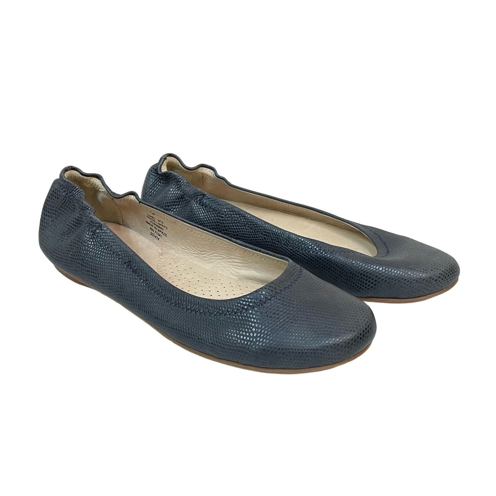 L.L. Bean Women's Size 7 Navy-Blue Faux Snakeskin Slip on Casual Ballet Flats