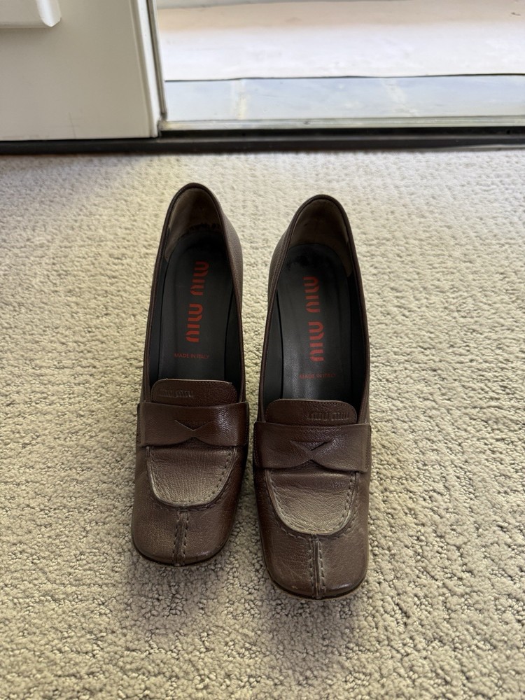Miu Miu Brown Leather Block Heel Loafers – Size 38 – Made in Italy