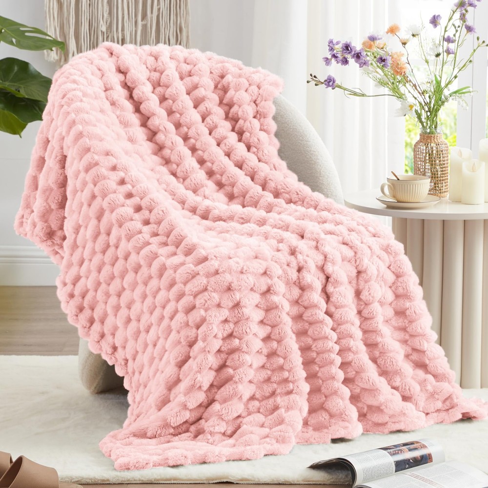 EXQ Home Fleece Blanket Twin Size for Couch or Bed - 3D Imitation Twin, Pink