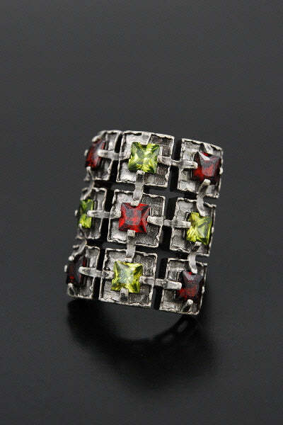 Elegant and stylish rings for every occasion and taste