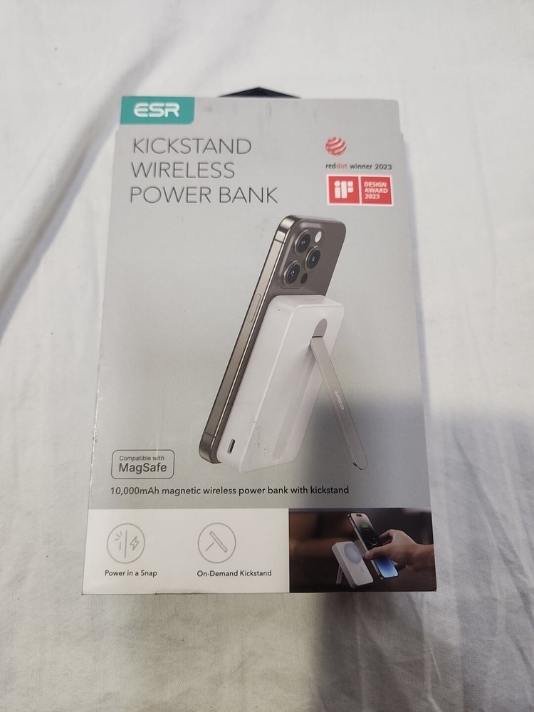 ESR 10000mAh Magsafe Halolock Wireless Power Bank with Kickstand in White
