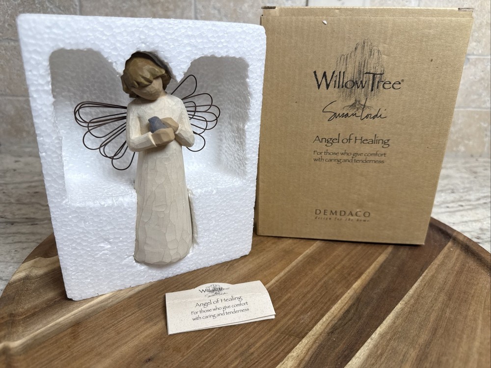 Willow Tree Angel of Healing Nurturing Songbird Figurine by Susan Lordi 1999 with Box