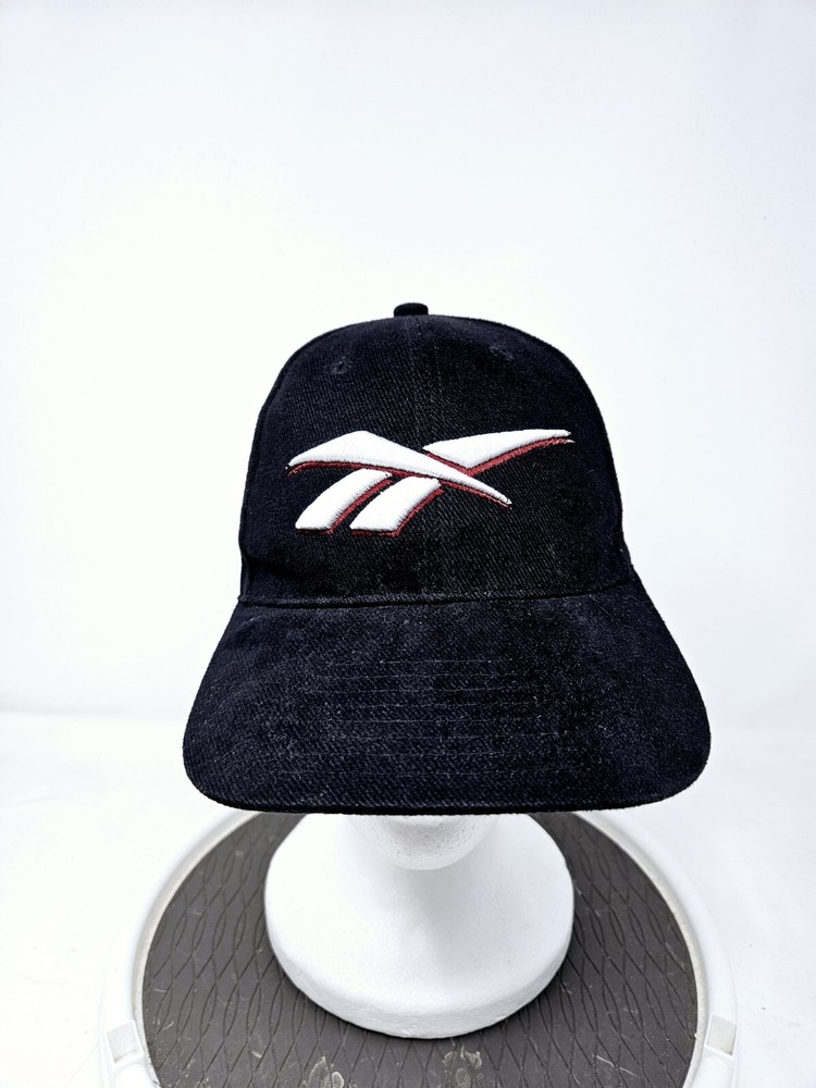 VINTAGE Reebok 90s Embroided Logo Snapback Hat Used Condition FAST SHIPPING