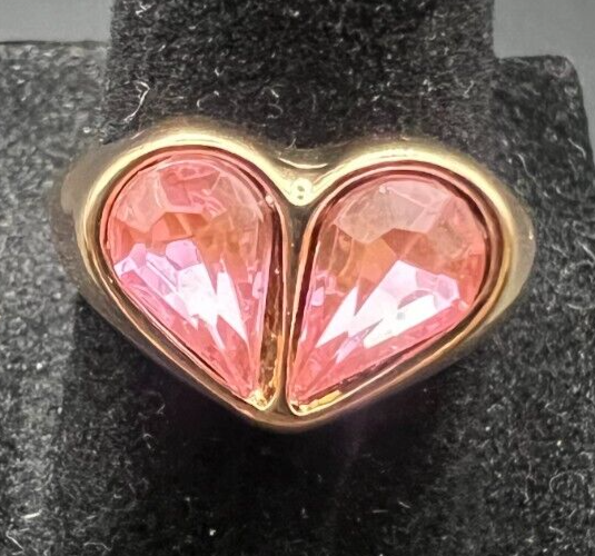 Vintage Antique Gold Tone Pink Rhinestone Heart Ring - Size 7.5