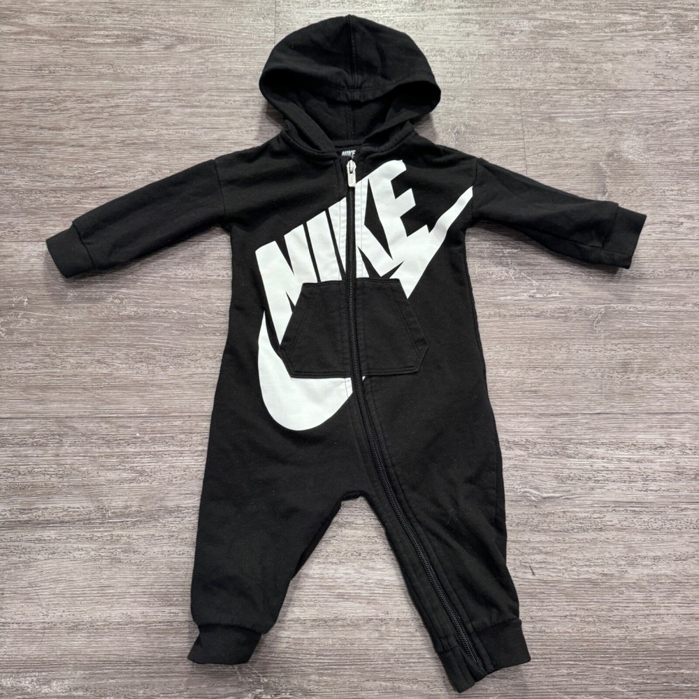 Nike Jumpsuit Baby Infant 9M Hooded Coverall Black Full Zip Fleece Bodysuit