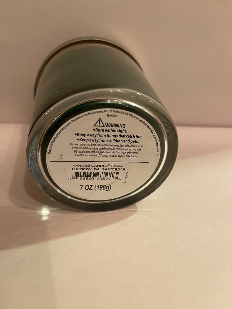 Yankee Candle Balsam Cedar 1-Wick 7 oz Fragrant Home Candle