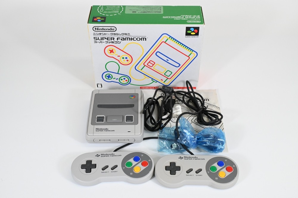 Nintendo SUPER FAMICON Classic Mini COSOLE CLV-301 Controllers CLV-202 USB Cable