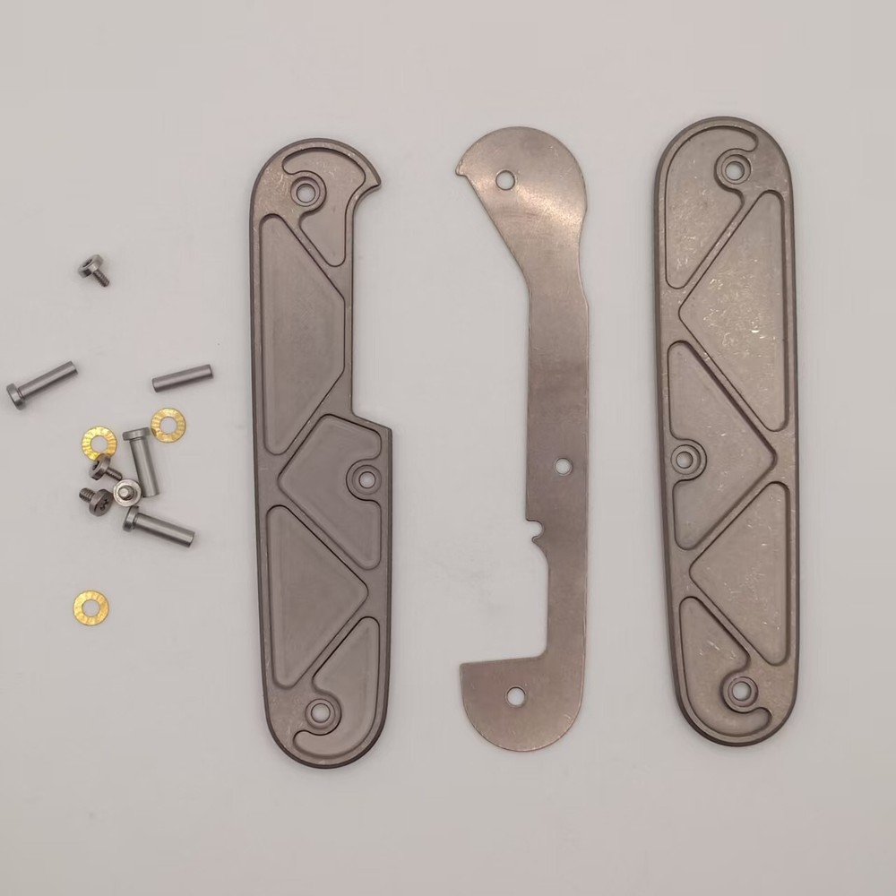 TC4 Notched Scales + TC4 Lining Plate for 91mm Victorinox Swiss Army Knife