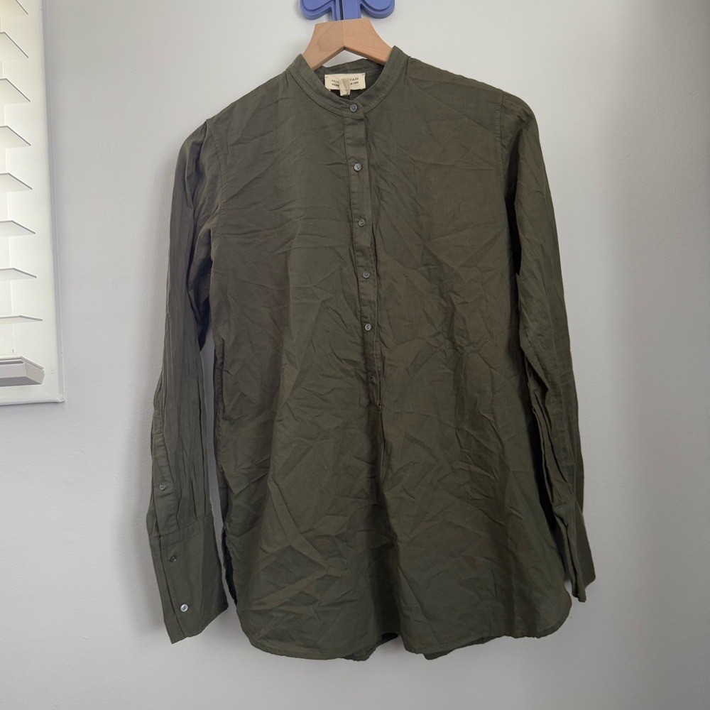 Nili Lotan Medium Button Up Henley Shirt Army Green Military Mandarin Collar