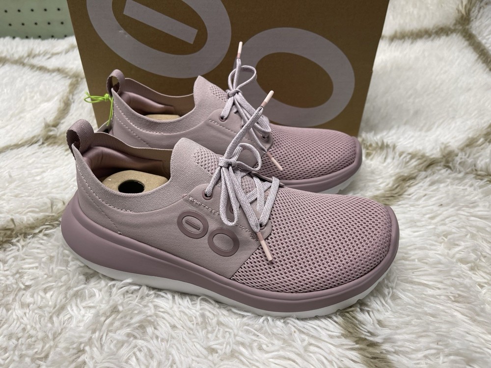 🧡*NIB* Women's Size 7 Oofos OOmy Stride Casual Revoery Shoe White/Stardust $120