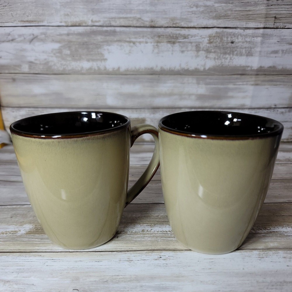 Pfaltzgraff Taos Stoneware Coffee Mug Set of 2 Tan Black 4 Inch
