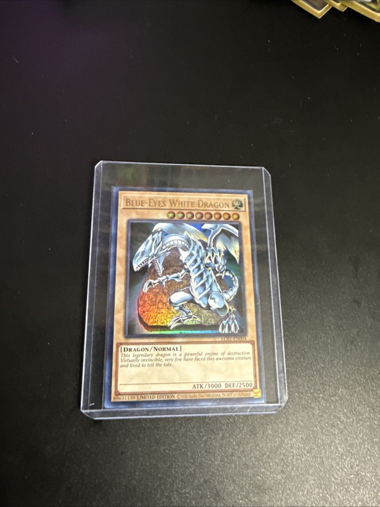 Blue-Eyes White Dragon LC01-EN004 YuGiOh Legendary Collection Limited Edition