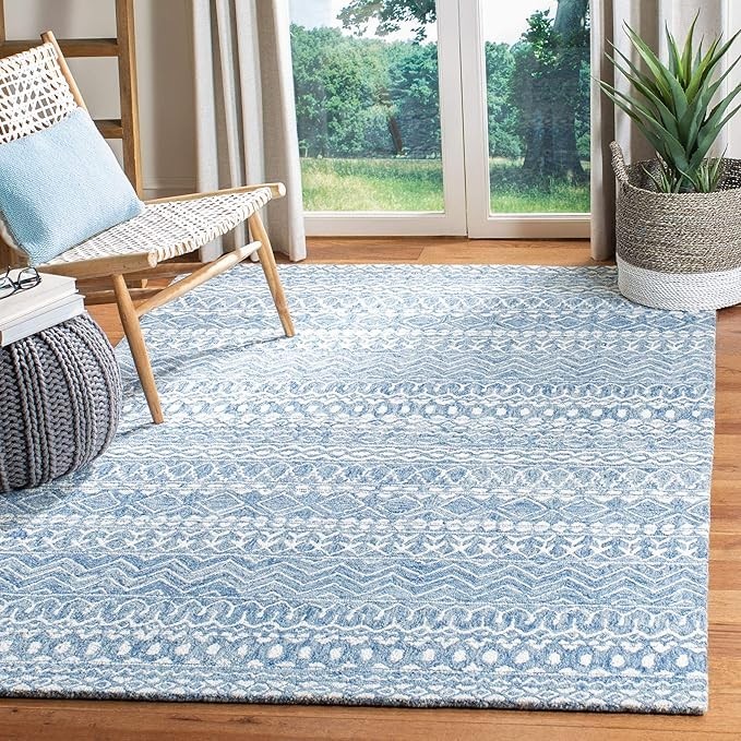SAFAVIEH Himalaya Collection Area Rug - 8' x 10', Ivory, Handmade Wool, Ideal fo