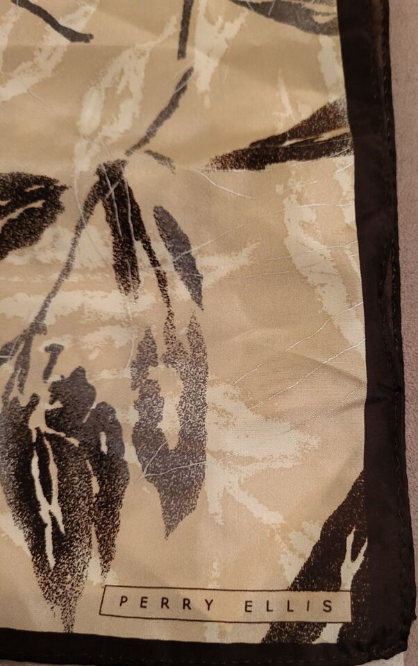 Perry Ellis SILK Rectangle Scarf with Abstract Art Design