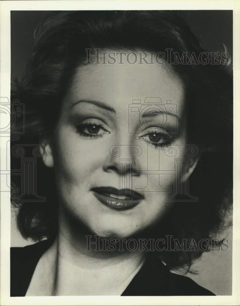 Press Photo Jean Smart stars as Charlene, 