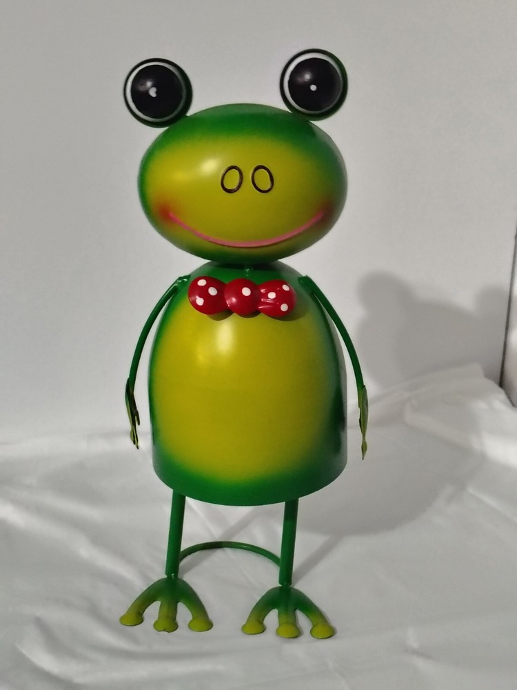 Whimsical Dancing Mr Frog Metal Garden Sculpture Outdoor Yard Art  
