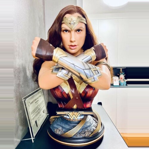 Queen Studio Wonder Woman 1/1 Scale Bust Gal Gadot Statue Resin In Stock New