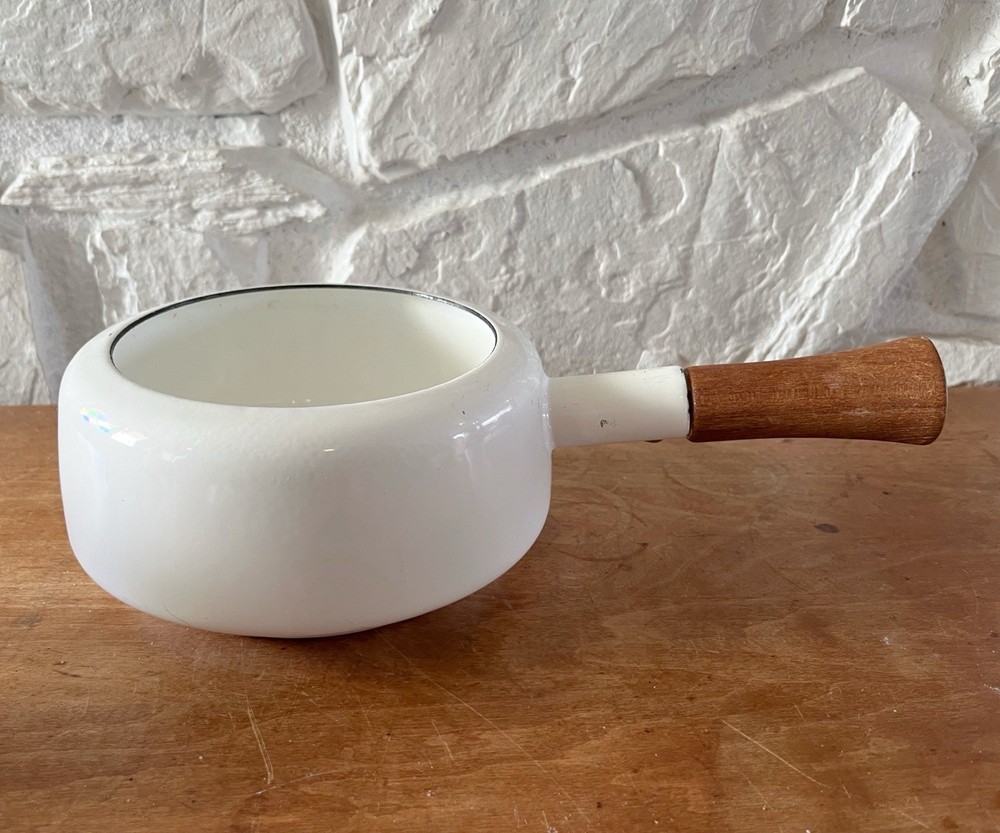 White Dansk Kobenstyle Enamel Sauce Pan 1.5 QT Teak Handle Quistgaard JHQ France