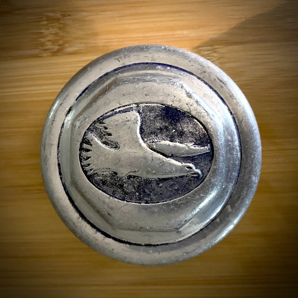 1920s • Dove in Flight Hubcap • Aluminum • Buick, Chevy, Olds, Oakland • RARE