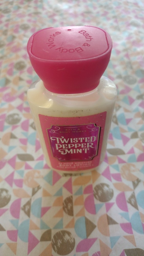 Bath & Body Works Twisted Peppermint 3oz Travel Body Lotion NEW