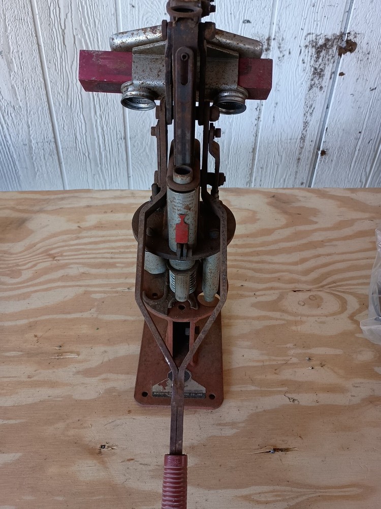 MEC 600 JR 12 GA Shotgun Shell Reloader SHOTSHELL RELOADING PRESS