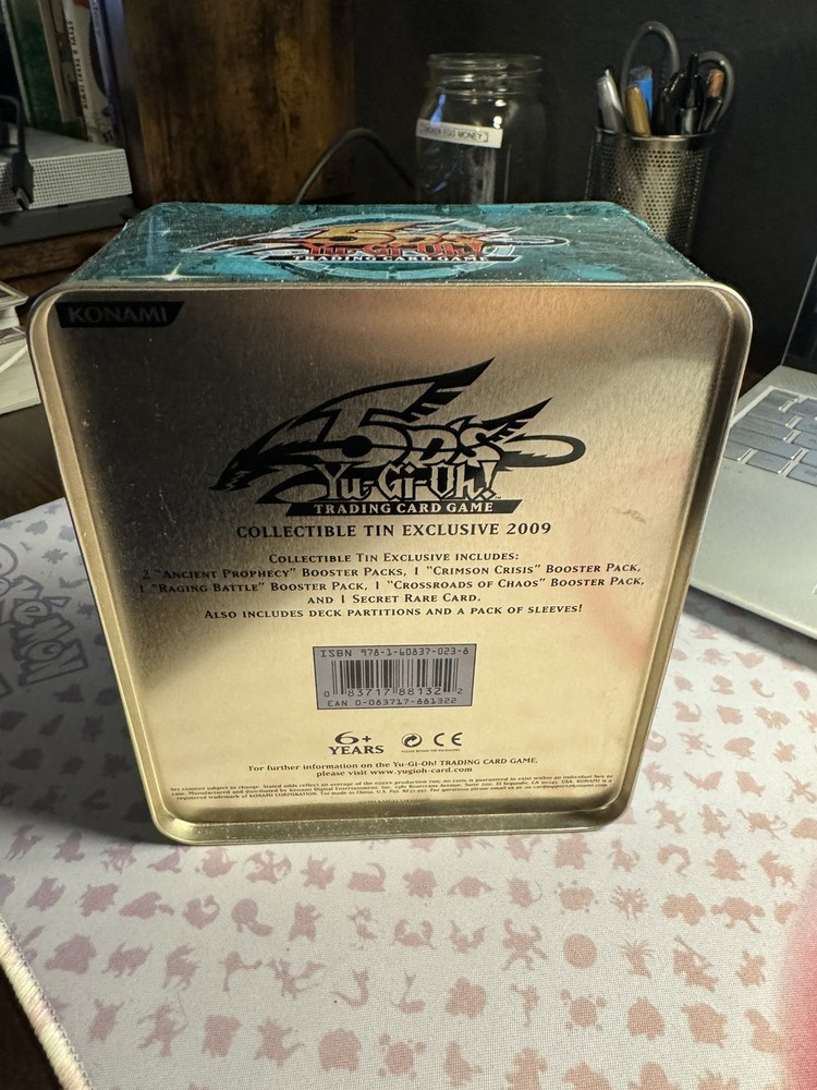 YuGiOh 2009 Teal Collectors Tin Missing Lid  