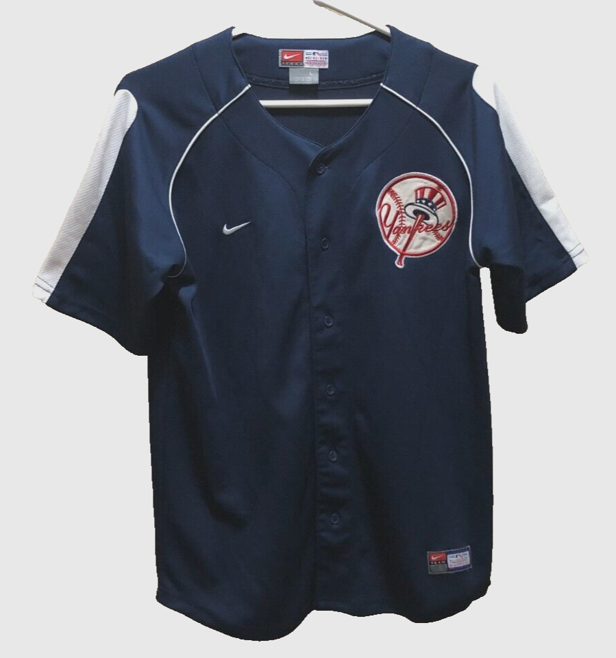 New York Yankees MLB Team Logo Nike Boys Vintage 90s Blue Swoosh White Jersey L
