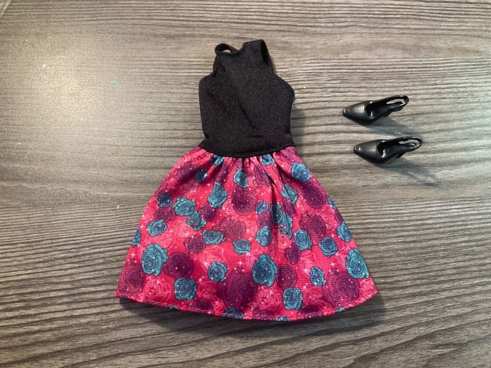 Mattel Barbie DollClothes Multicolor Dress Shoes Outfit Set Lot