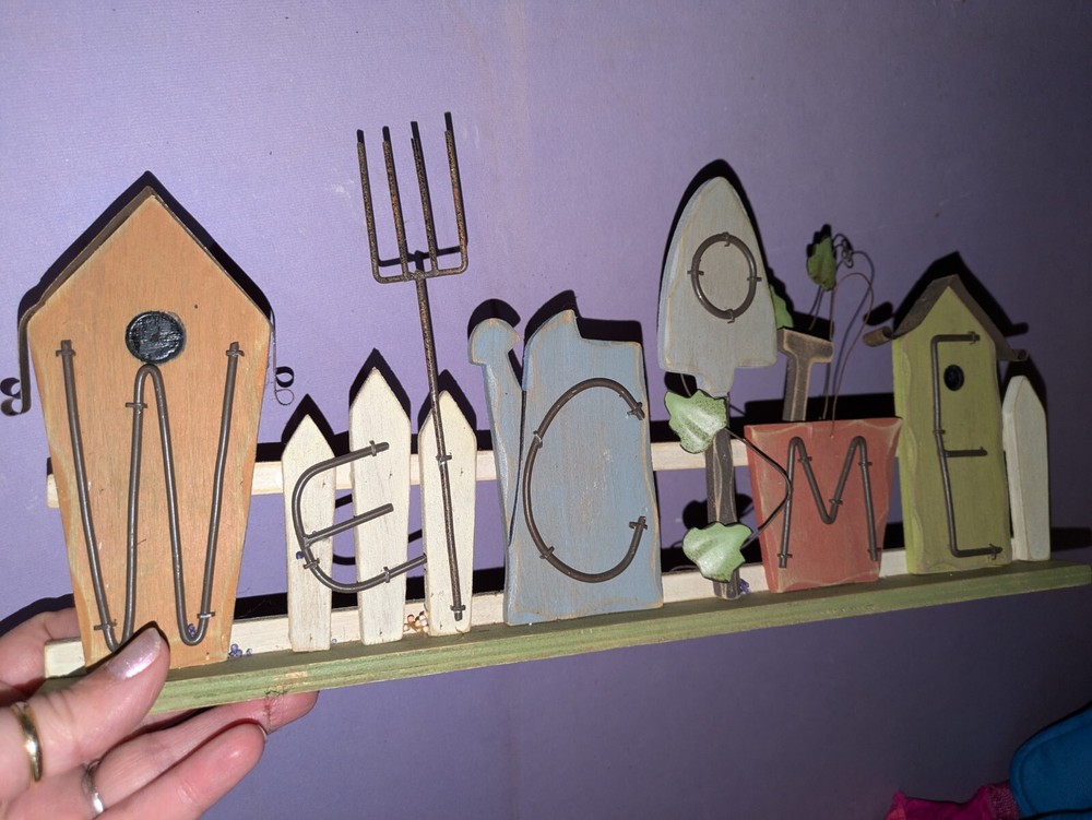 Farmhouse Gardening Welcome Table or Countertop Sign