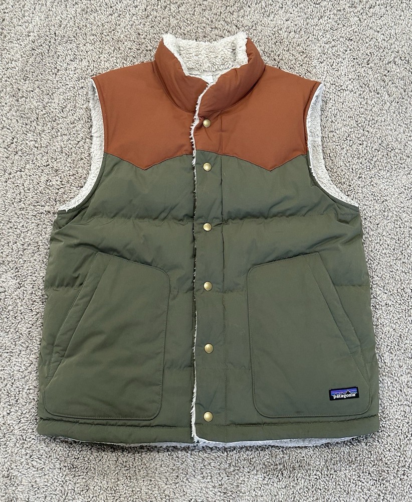 Patagonia Men's Reversible Bivy Down Green Vest Medium M Nobody Wants This Noah