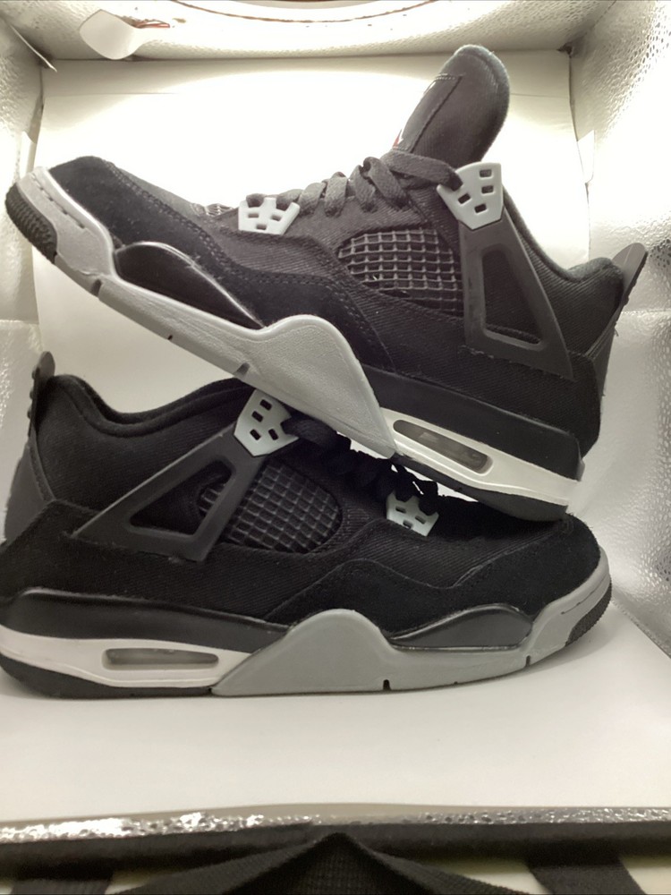 Jordan 4 Black Canvas Size 7