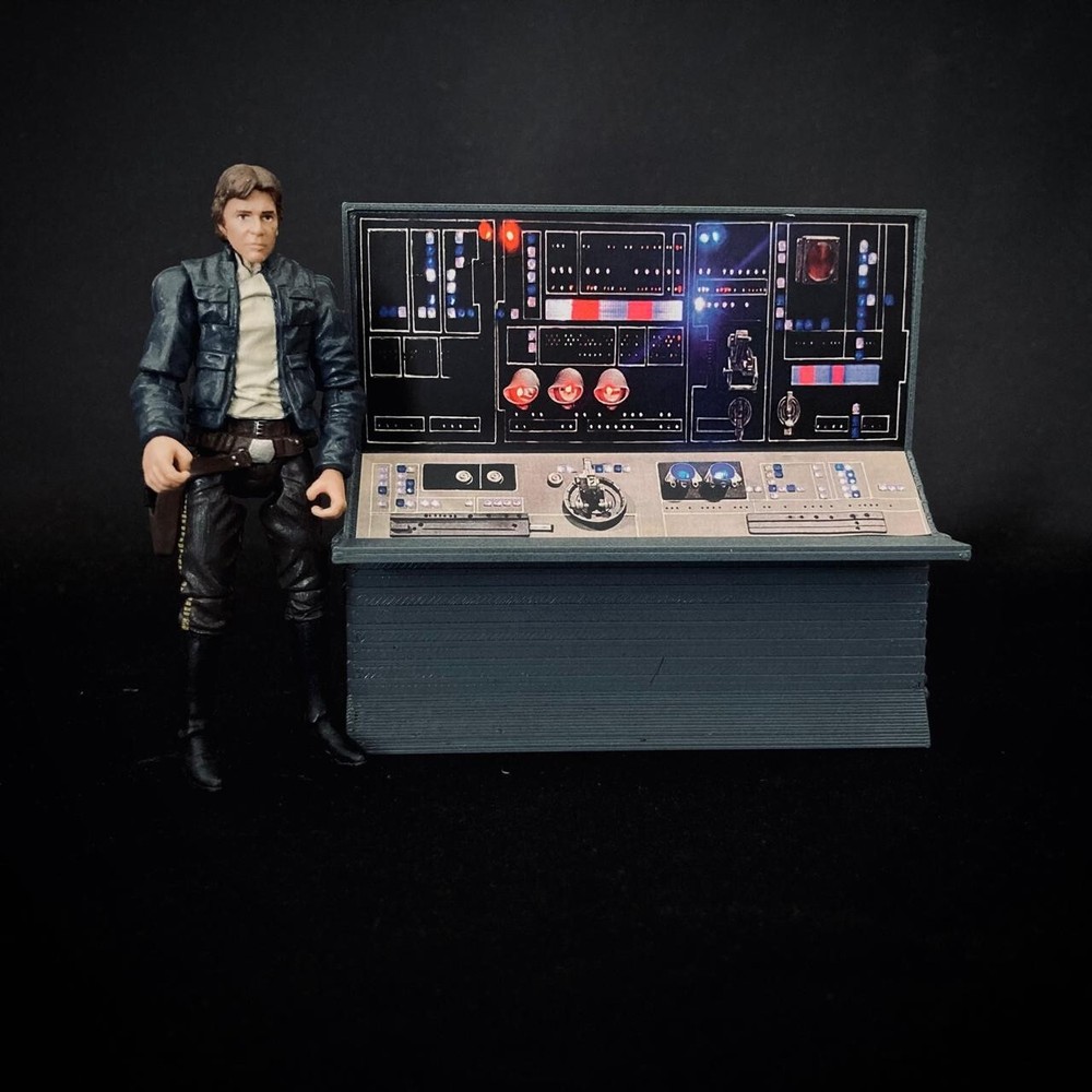 Millennium Falcon Navigation Computer for 3.75-Inch Figure Diorama Playset