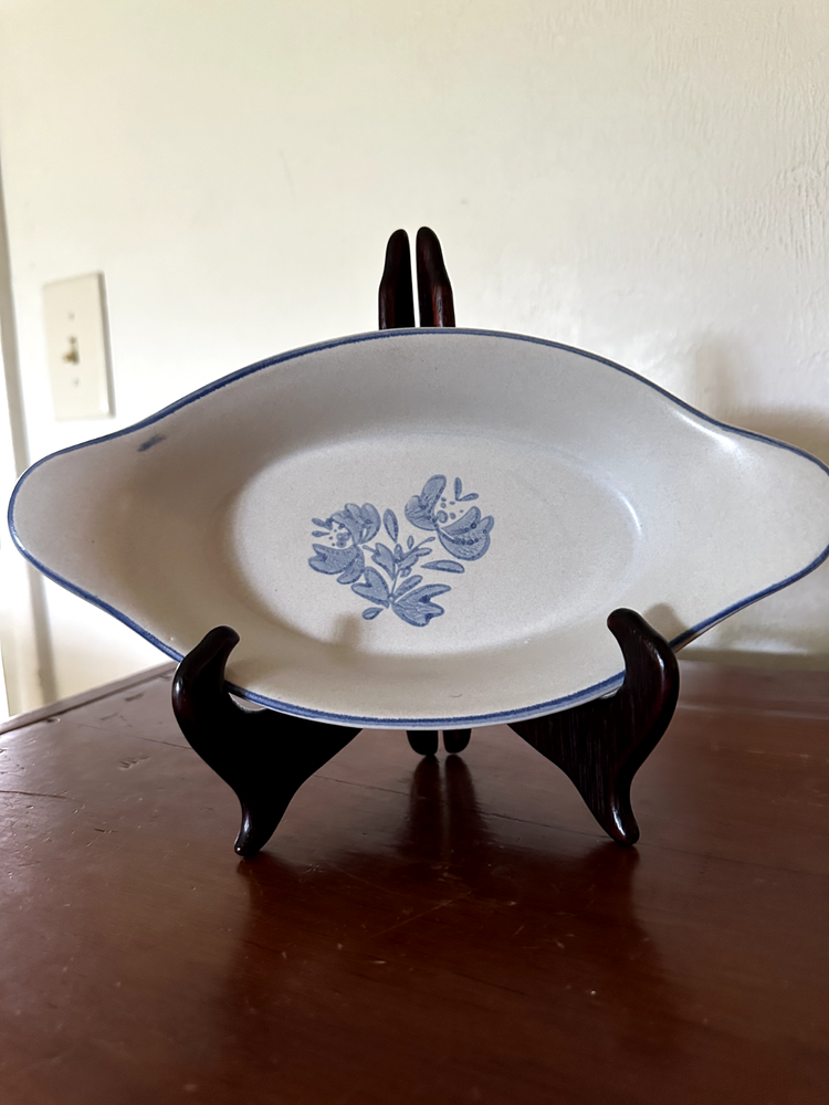 Vintage Pfaltzgraff Yorktowne Blue White Stoneware Augratin Oval Dish 265