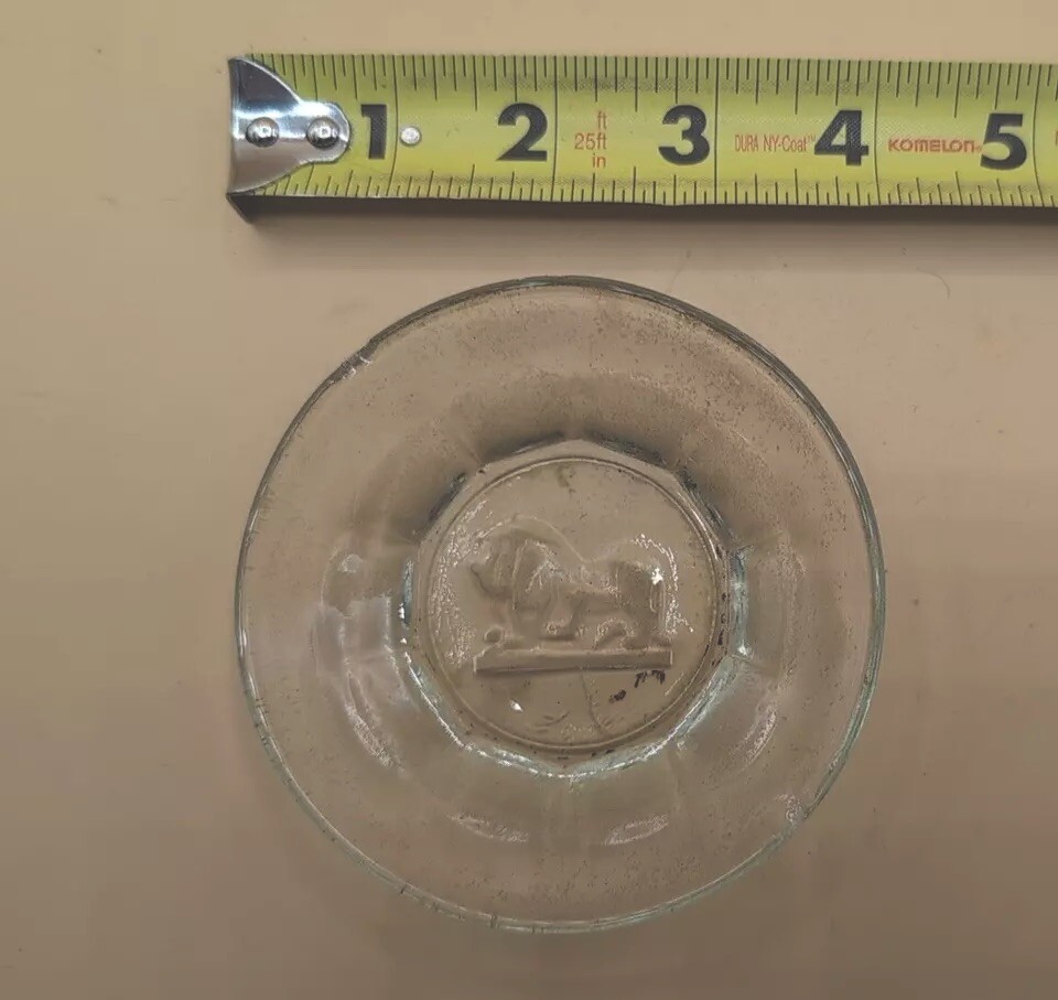 Desert Storm era Iraqi glass tea saucer with lion of Babylon