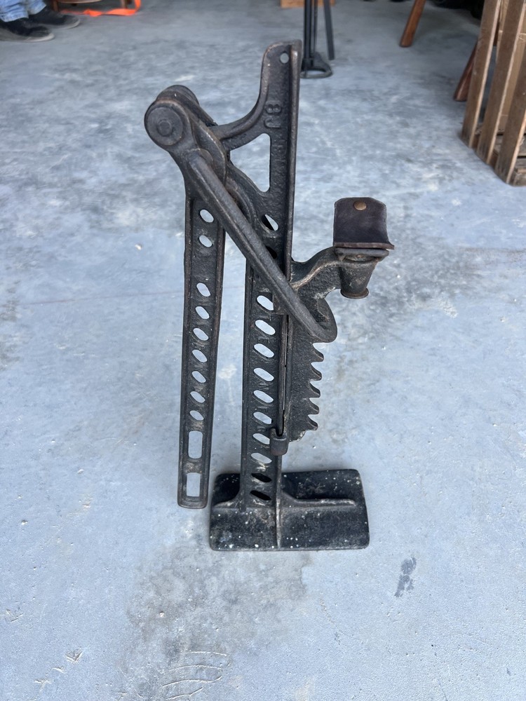 Antique Elite Mfg Co Ashland Early Car Jack Cast Iron Pat 1911