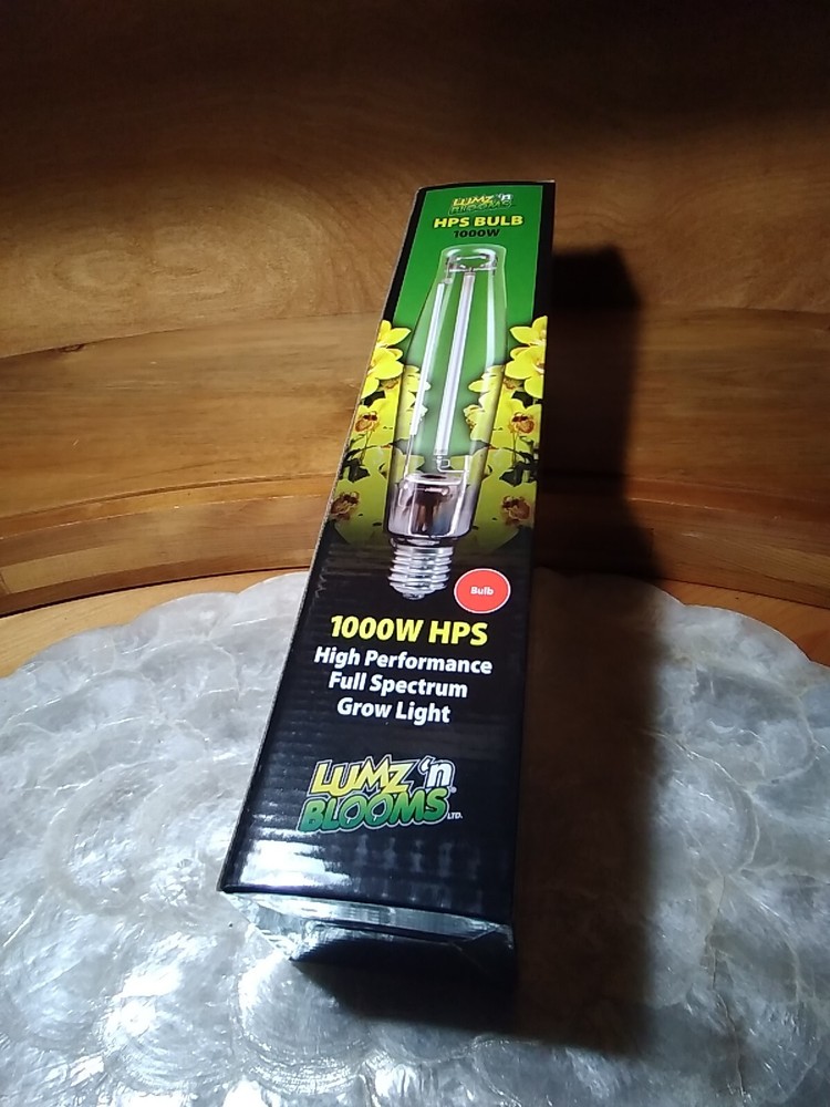 2 1000 Watt High Pressure Sodium HPS Grow Light Bulbs Lamp Plants Lumz N Blooms