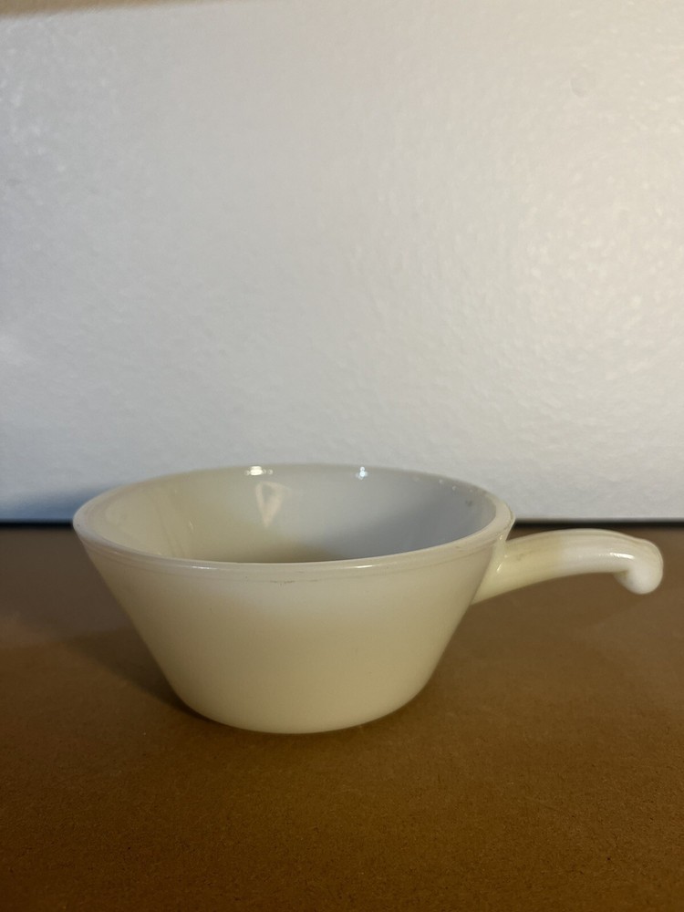 Vintage Fire King Anchor Hocking MCM Milk Glass Chili Soup Bowl with Handle