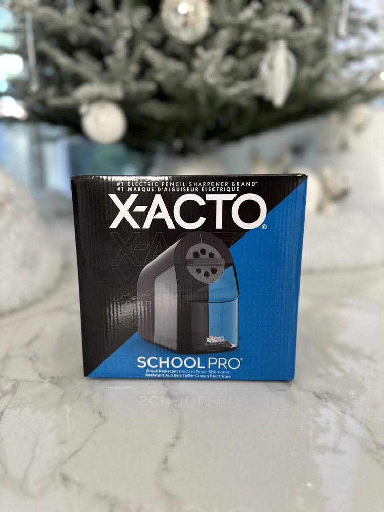 BRAND NEW X-ACTO PENCIL SHARPENER, SCHOOLPRO ELECTRIC HEAVY DUTY  - BLACK