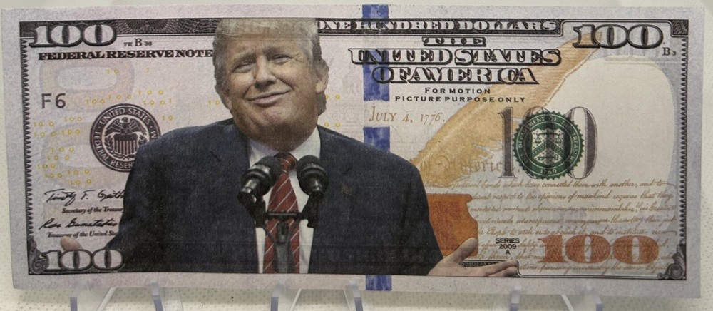$100- Fancy - Trump -  Uncirculated fake Banknote