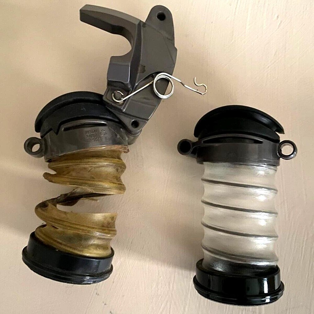 Dyson DC40 Genuine Replacement Upright Vacuum Hose Gray Plastic Valve