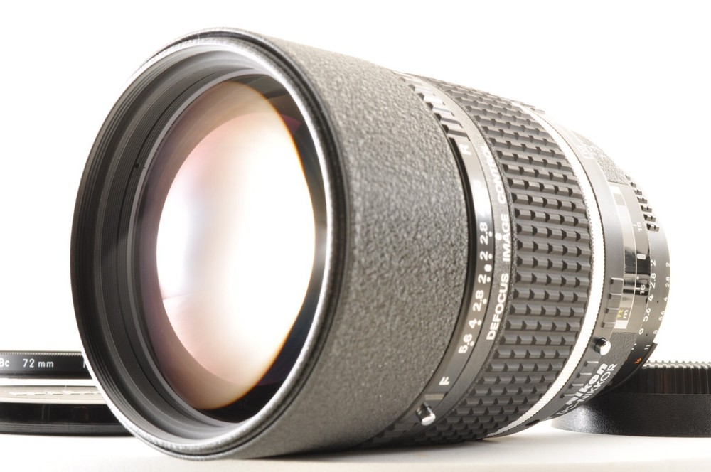 Nikon AF DC Nikkor 135mm f/2 Defocus Image Control Lens *Mint* #4233