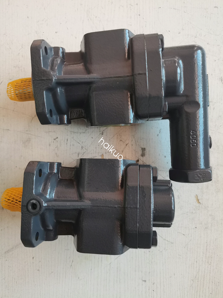 1pcs KF125RF2/197-D15 KRACHT oil pump   new Shipping DHL or FedEX