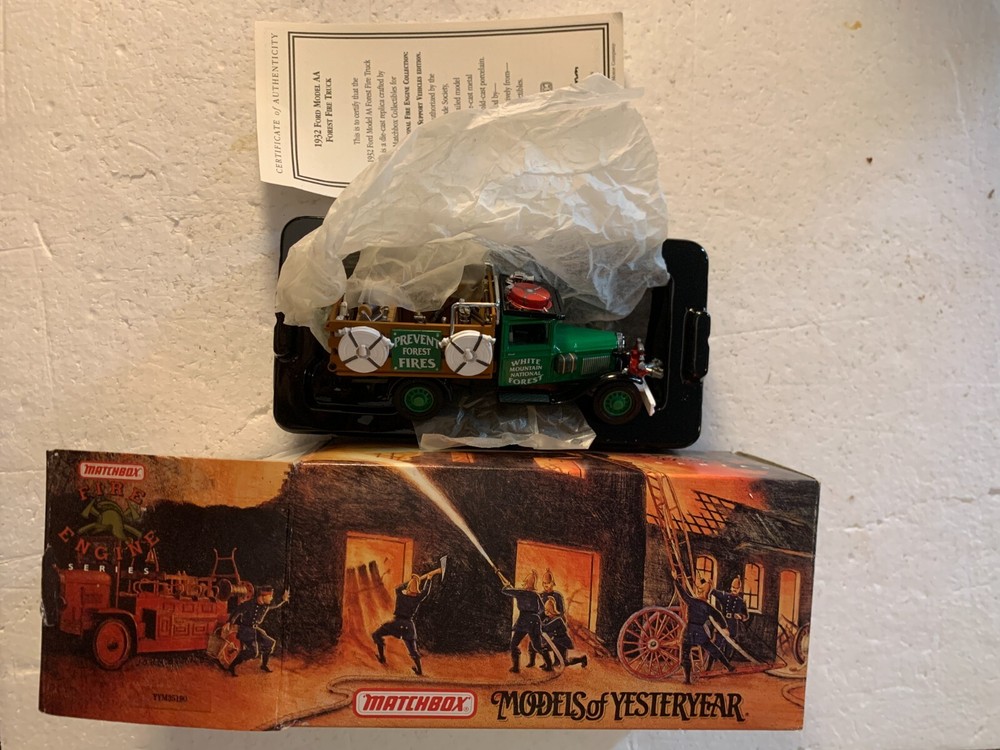 1932 FORD MODEL AA FOREST FIRE TRUCK - MATCHBOX COLLECTIBLES - YYM35190