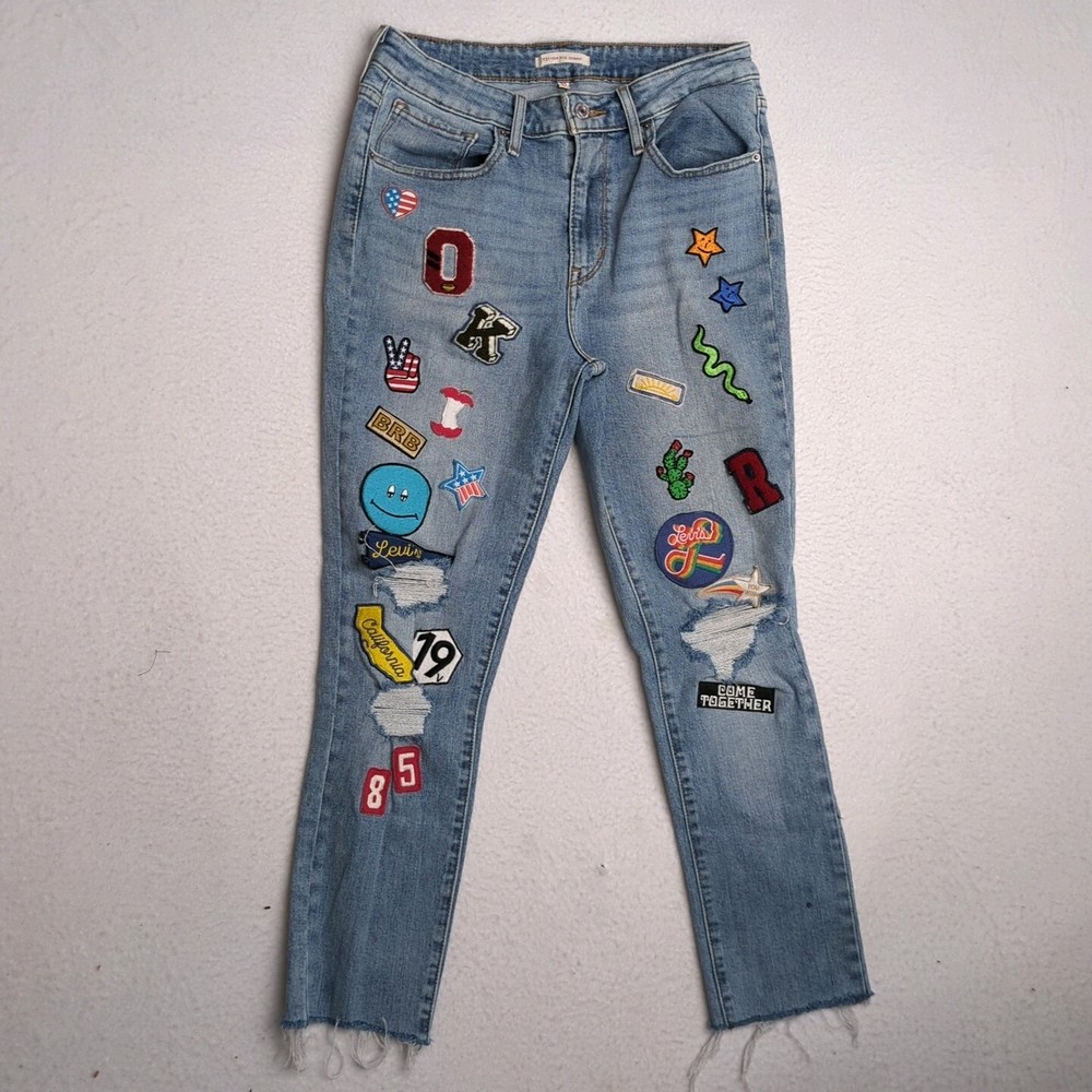 Levi Women's High Rise Skinny Jeans With Fun Patches Size 30