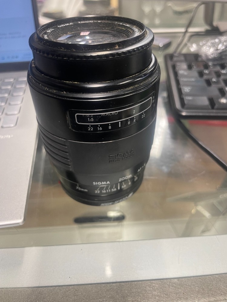 Sigma Auto Focus Zoom Lens 1:4 ~ 5.6 f=70 210mm Multi Coated