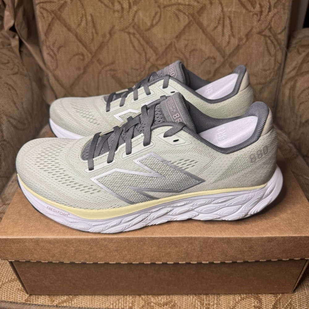 New Balance Fresh Foam x 880v14 Running Shoe Mint Green Women’s 10.5 B *W880N14